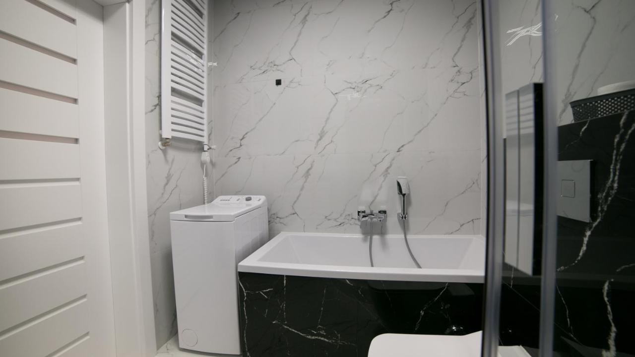 Oxygen Apartament Nr 4 Mielec Extérieur photo